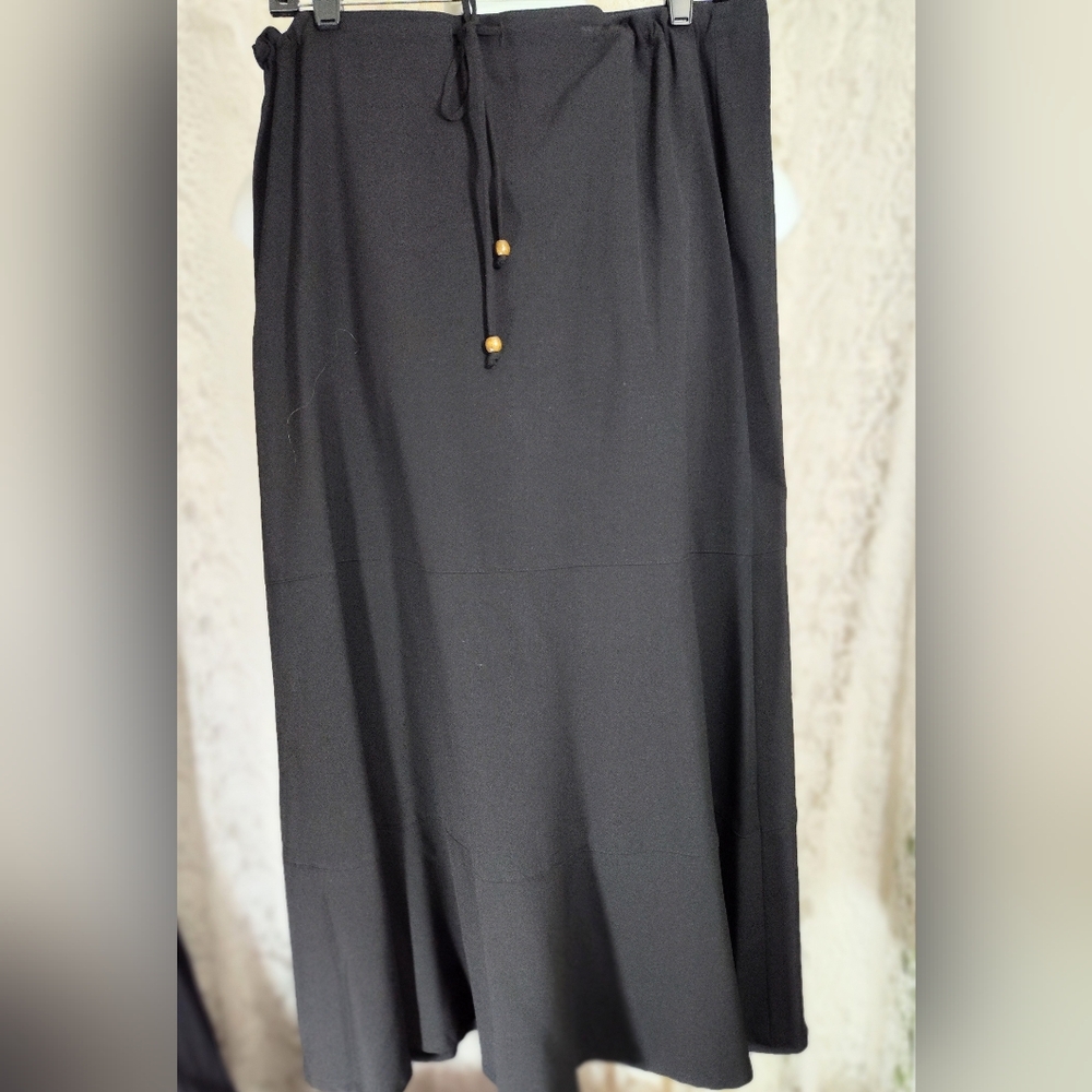 Options Rich Black Women's Maxi Boot Skirt  NWOT
